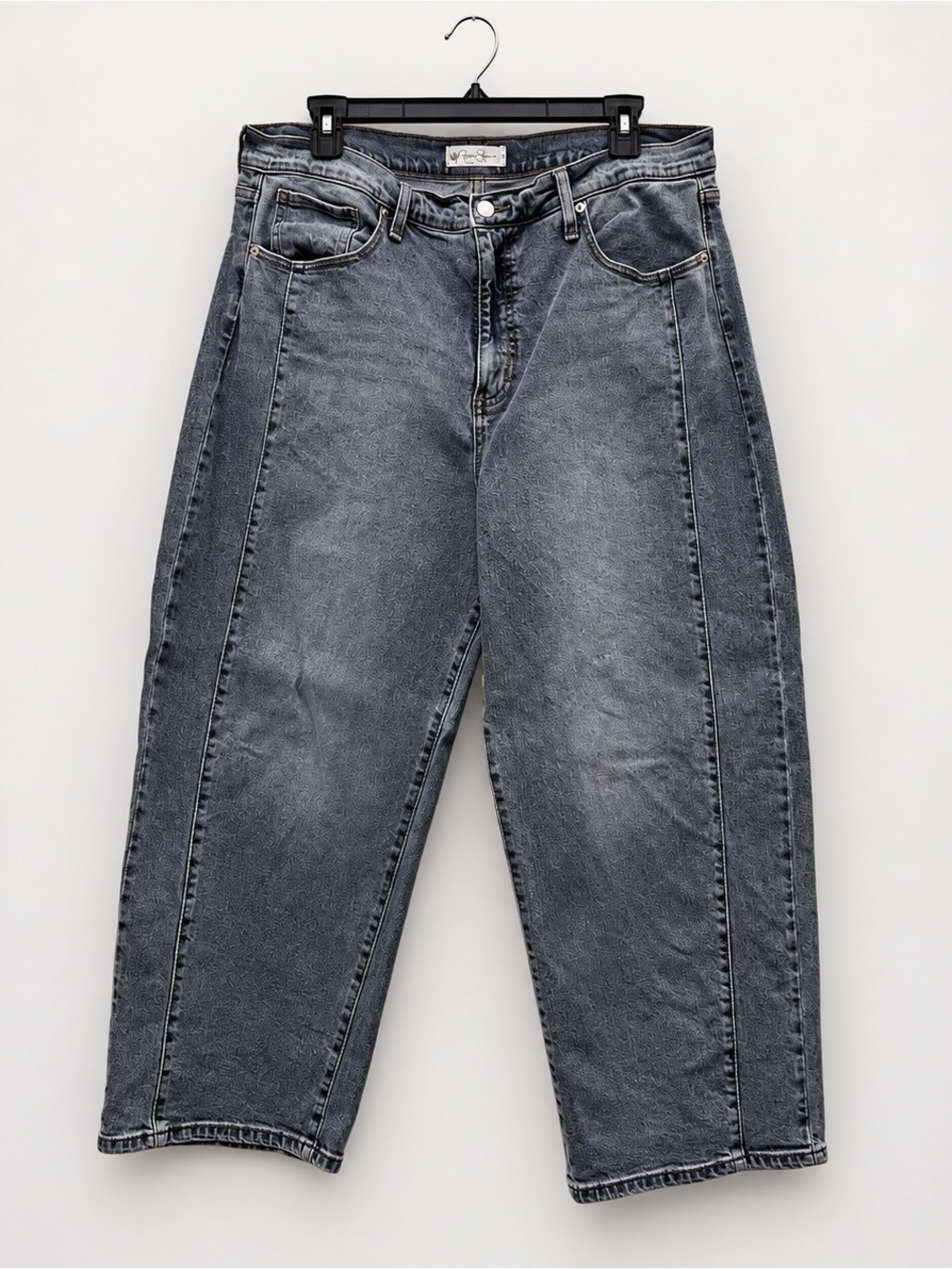 Jessica Simpson Women’s Size 16 Gray Acid Wash Barrel Leg Cropped Jeans